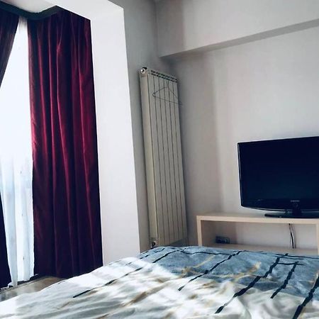 Cozy 2 Rooms Apartment Close To City Center Bukurešť Exteriér fotografie