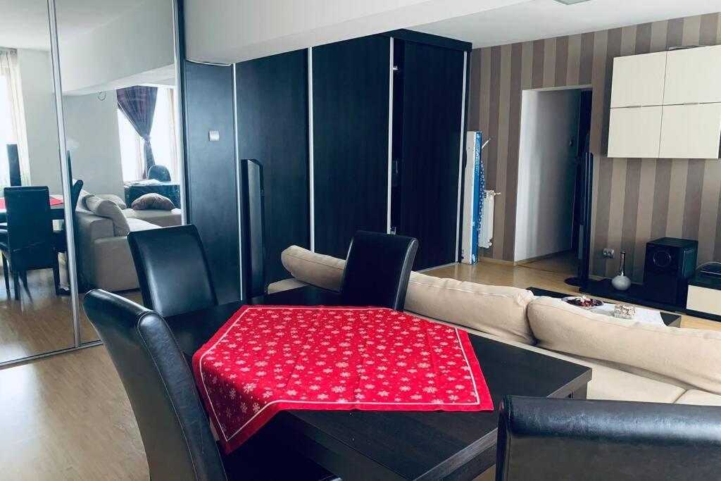 Cozy 2 Rooms Apartment Close To City Center Bukurešť Exteriér fotografie