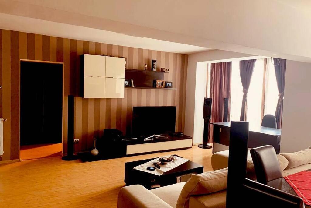 Cozy 2 Rooms Apartment Close To City Center Bukurešť Exteriér fotografie